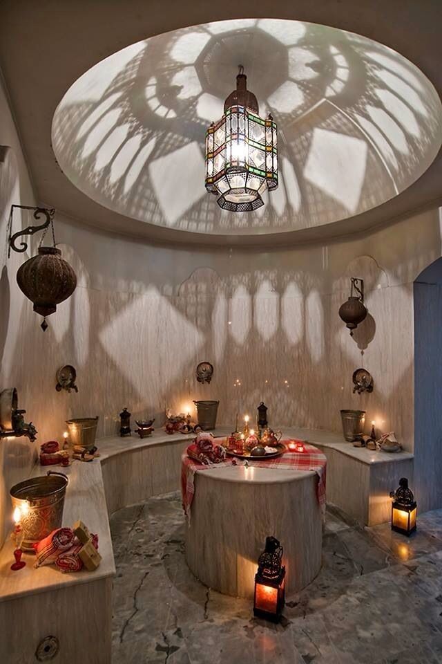 Villa des Orangers outdoor dining, Morocco